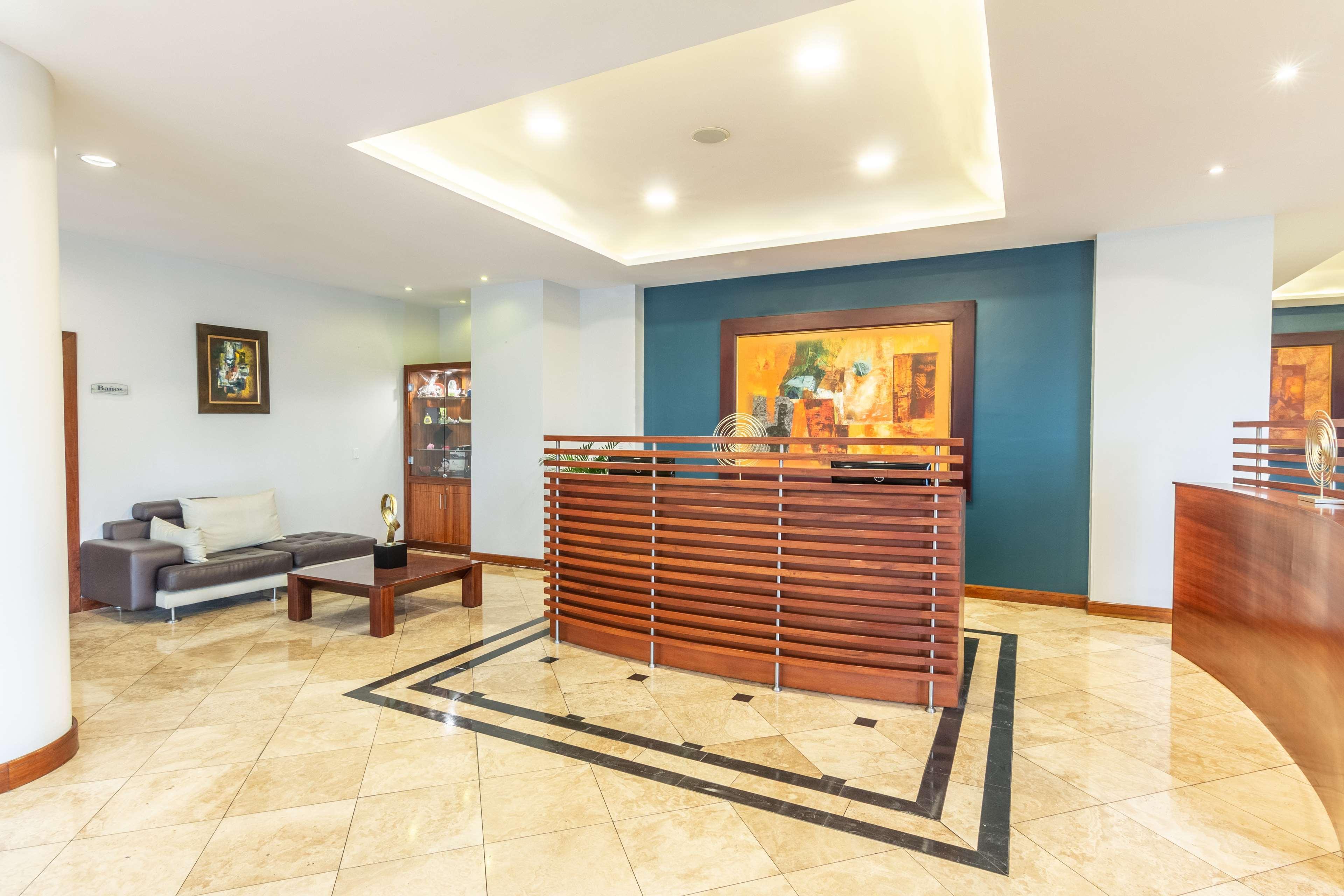 Sonesta Hotel Loja Exterior photo
