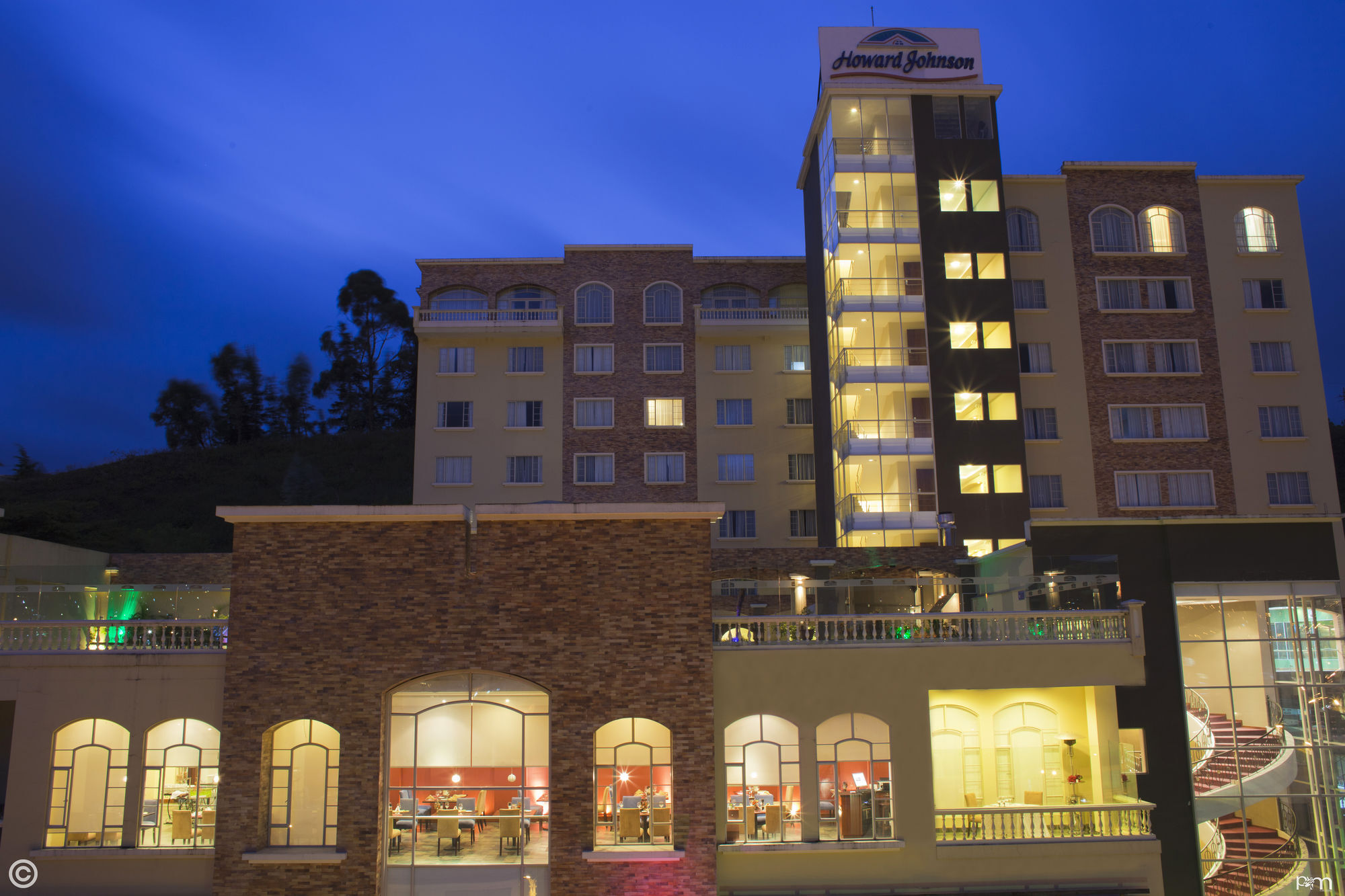 Sonesta Hotel Loja Exterior photo